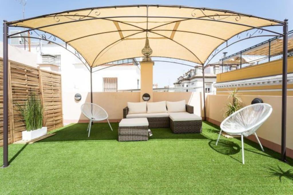 Esse Atico. Precioso Atico Con Terraza En Pleno Centro Apartment Seville Exterior photo