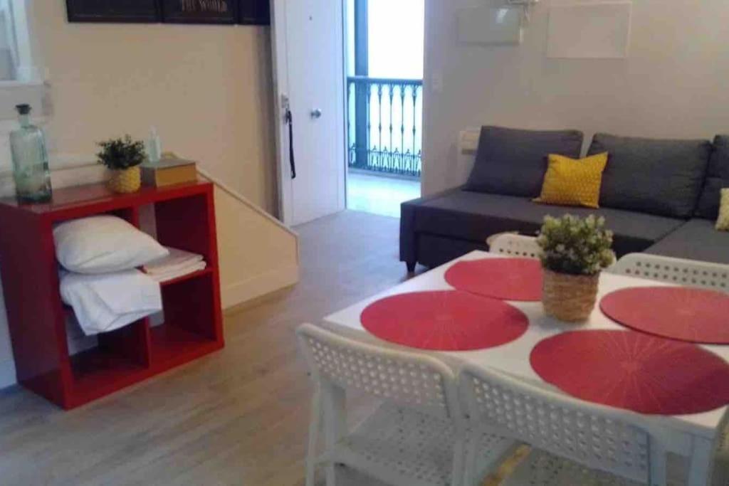 Esse Atico. Precioso Atico Con Terraza En Pleno Centro Apartment Seville Exterior photo